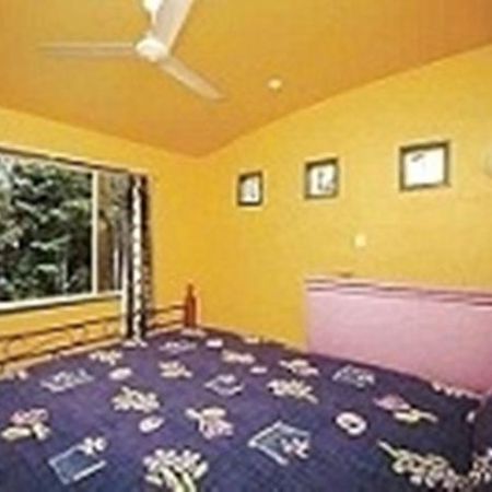 Lake Tinaroo Terraces Motel Kamer foto